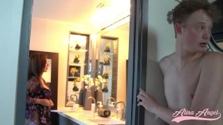 Horny Milf Alina Angel fucking a young dick الينا انجل تتنايج مع ابن صاحبتها