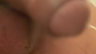 全裸おしっこは気持ちいい！頻尿だからいっぱい出せるよ♡