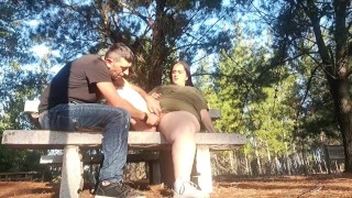 Nos liamos en el parque y casi nos pillan.