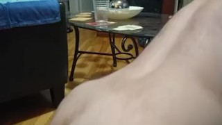 Bareback versatile slut is ready.