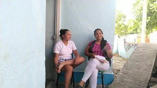 la entrevista se puso candente, a tal punto que terminamos follando en la calle