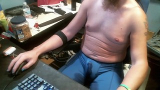 Need to pee but too wrapped up in Starfield...