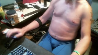 Need to pee but too wrapped up in Starfield...