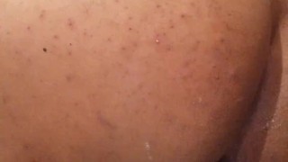 Jugando con mi dildo