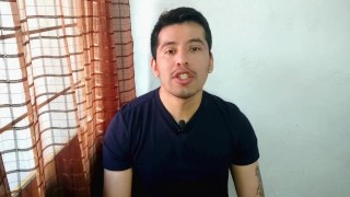 El carnicero me penetra con sus 19cm de verga en su negocio ! Me folla en el suelo.