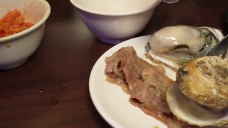 (IG: urninalee) BBQ restaurant server