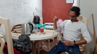 Ni enfermero ni empleado, Raba Erre: un soltero deslechado...