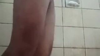 Di ko napigilan, nagpalabas na ako sa CR