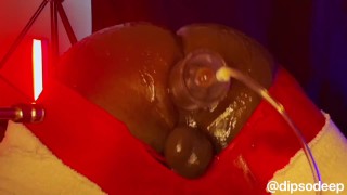 DipSoDeep creams BUBBLE BUTT during Hole Pumping session