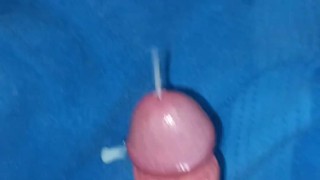 me masturbo en el baño de la oficina