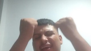 cantando antes de follar muy duro