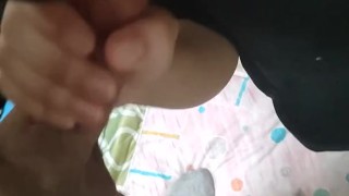 Amazing beauty is very good at blowjob Japanese wife licks big foreigner dick