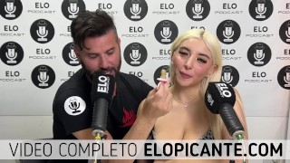 LORE SOFIA CUENTA COMO LE GUSTA QUE LE CHUPEN LAS TETAS