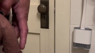 Wolf pisses solid for over a minute in pee desperation