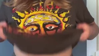  SLUT PIERCEDNOODLE FLASHES HER TITS ON CAMERA