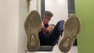 Dirty Shoe Ignore