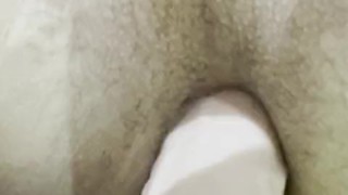 Twink disfrutando de una buena polla