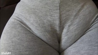 teasing my pussy 😈