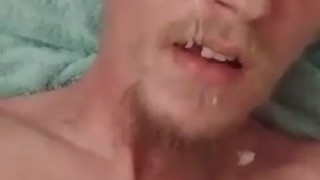 Eating Cumshot