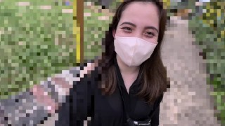 【危険日ゴム外し/潮吹き15連】セックスレスで疼くマンコ♡手マンで速攻イキ潮しちゃう!! 人妻さんがイッてる隙に...ゴム外して大量中出し!? 帰る寸前にも欲情してしまい、玄関で2回戦開始❤︎　NTR