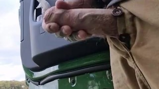 Quick wank outside the wagon