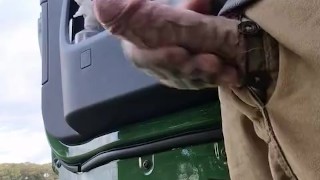 Quick wank outside the wagon