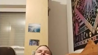 Tanga-Show mit Abspritzen