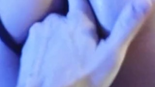 Le gusta en cuatro con un dedito en el culo 💅😈