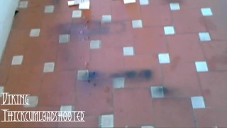 Disparando a zombies con semen! Múltiples disparos! 😂🧟‍♂️🥒💦💦💦