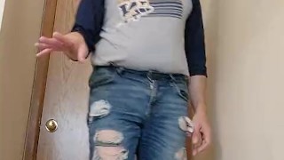 Hunter the Prynce from Talvis Jerks Freely on Cam!