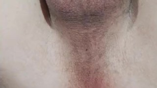 Abro mi culo con juguete