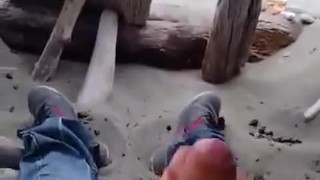 Jerk off at the beach