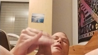 Vibratorfick mit Abspritzen und Dirty Talk