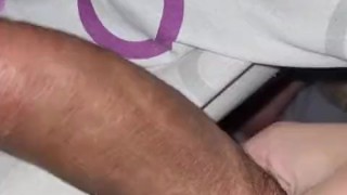 Amanecí bien caliente listo para la pentracion