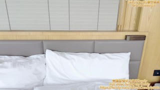 美脚桃桃足交绝叫性爱~高潮迭起，落地窗前内射中出~完整版关注我的fansly或推特进电报群哦~
