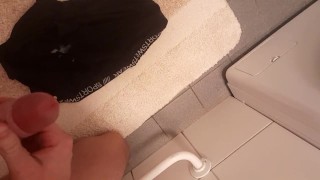 Cumshot in morning