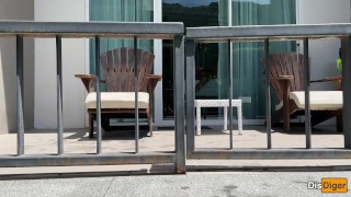  в номере отеля когда они занимались сексом