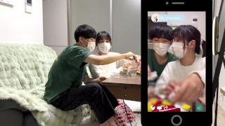 ライブ配信でどこまでバレないか...気持ちよすぎるライブ配信、、。Japanese hentai video. 素人/NTR/巨乳