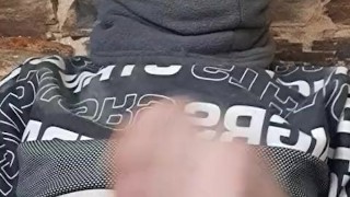 Estoy en la obra y me entran ganas de pajearme