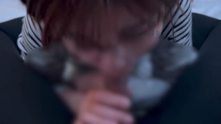 メガネ女子がちんぽの匂いに釣られて精子をたくさん吸い上げてしまう...cum in mouth sperm