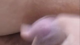 Who want to make a video with me??? I just want someone to fuck me and explode in me