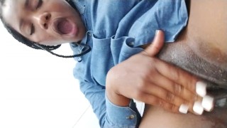 masturbating at work I'm liking it