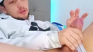 My slimy cock almost puts my eye out when I cum (subtitled)