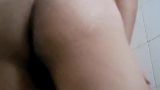 Rebolando minha bunda de fio dental na sua cara até você não resistir 3:)