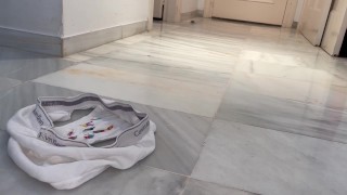 Group trapped in unaware farting giants underwear