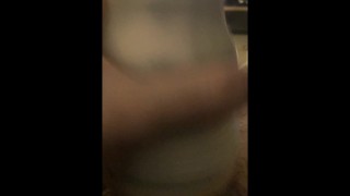 Je baise deux chatte et je me branle sur leur chatte mouiller