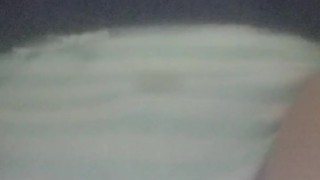 I peed my pants while wearing striped pants [Flood warning!]