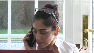 USAWIVES Terry is a single housewife and she is horny