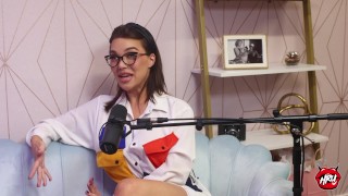 Emma Rose: Getting Becoming a Top & Dating as a Trans Porn Star!