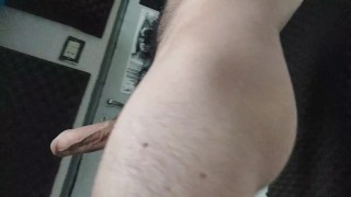 Muestro mi culo por primera ves, y mi pene gigante